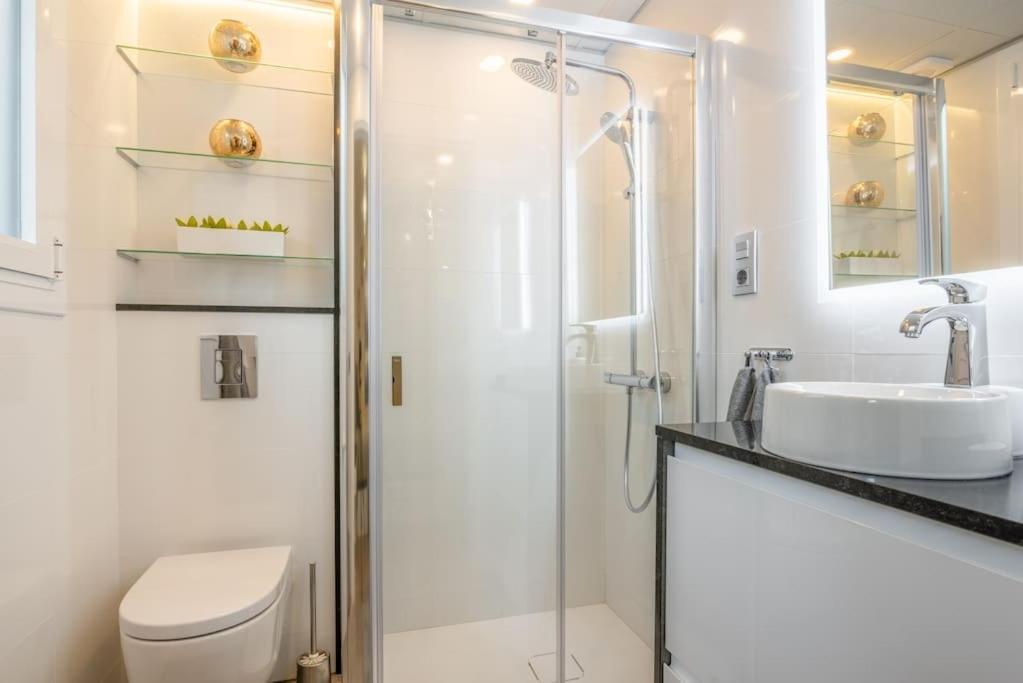 Casa Frida Puerto Banus And Private Parking Rdr337 Apartman Marbella Kültér fotó